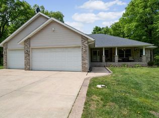 51114 Acacia Trl, Stanchfield, MN 55080