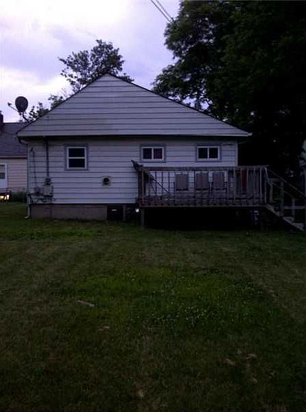 2nd image of 3041 N Raceway Rd