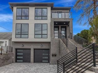 126 Roff Ave FLOOR 2, Palisades Park, NJ 07650