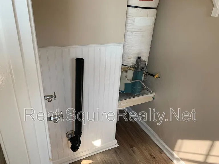 901 N San Gabriel Ave #2 — Photo 14