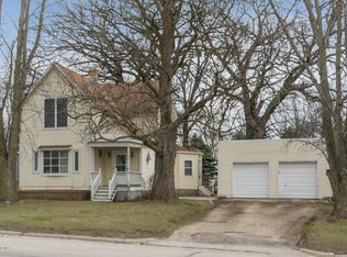 808 Main St N, Mantorville, MN 55955
