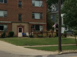 15127 Lake Ave #201, Lakewood, OH 44107
