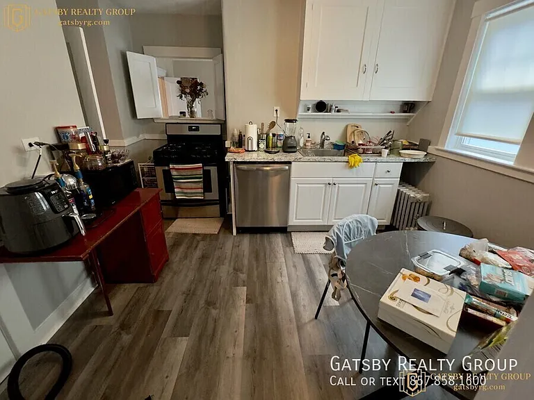 133 Fayerweather St — Photo 3