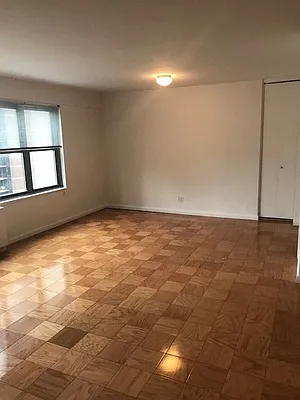 Rented by Carlyle Property Management | media 2