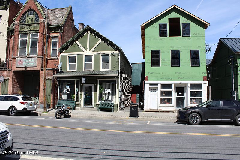 3rd image of 26 W Bridge Street