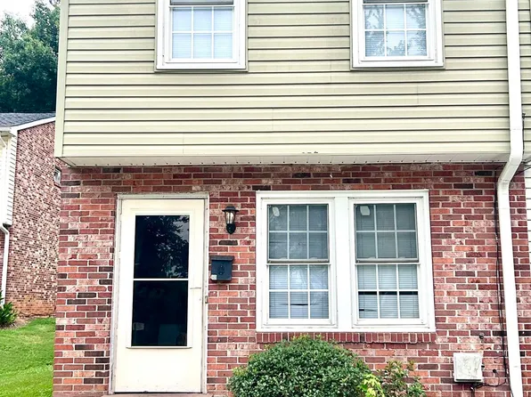 61 Pine Creek Court Ext, Greenville, SC 29605