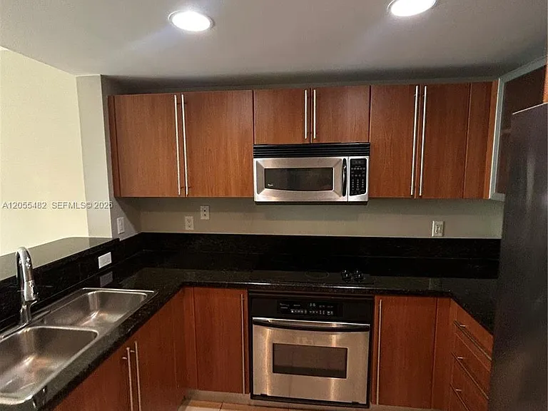 610 Clematis St #511 — Photo 8