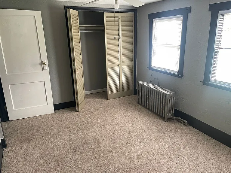1010 Savey St — Photo 12