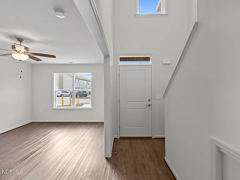 473 Sullivan Loop Rd — Photo 3