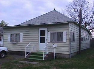 102 S Cedar St, Commerce, OK 74339