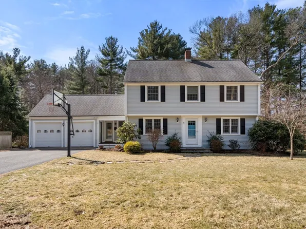 36 Birchtree Dr, Westwood, MA 02090