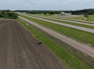 N Frontage Rd, Columbus, MS 39701