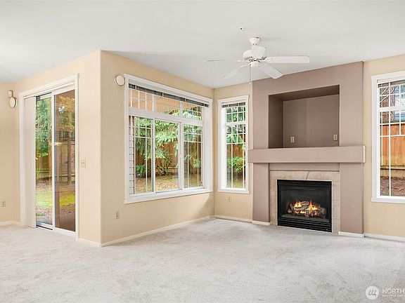 3rd image of 4325 NE 5th Court #C101