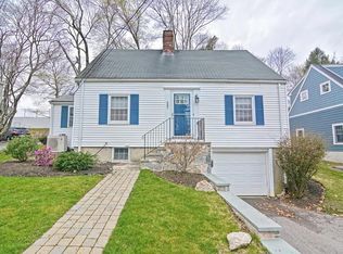 561 Webster St, Needham, MA 02494