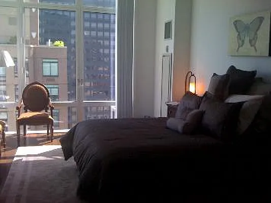 Rented by Corcoran | media 72