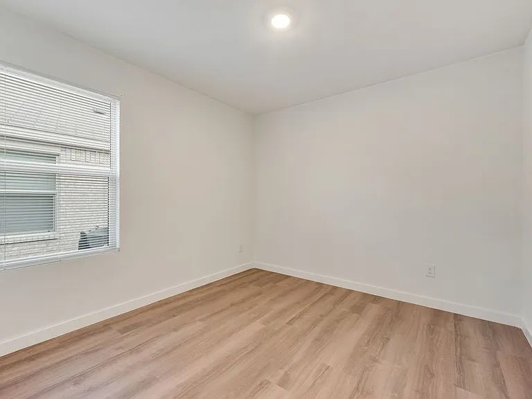 1012 Barkers Pond Ave — Photo 18