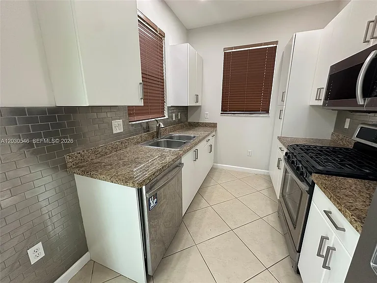 12630 NW 32nd Ct — Photo 7