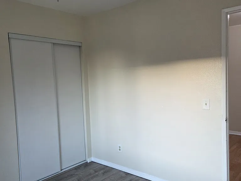 2938 W Avenue 36 #7 — Photo 11