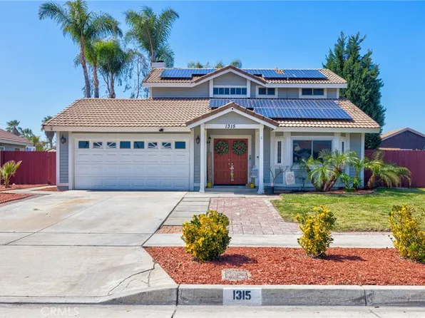 1315 Rosalie Ct, Redlands, CA 92374