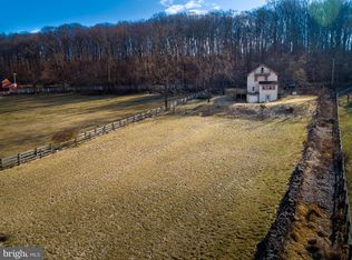 1475 Hollow Rd, Chester Springs, PA 19425