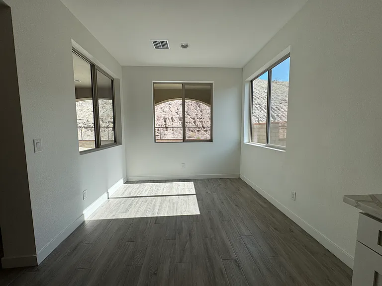 3295 Blacksmith Way — Photo 24