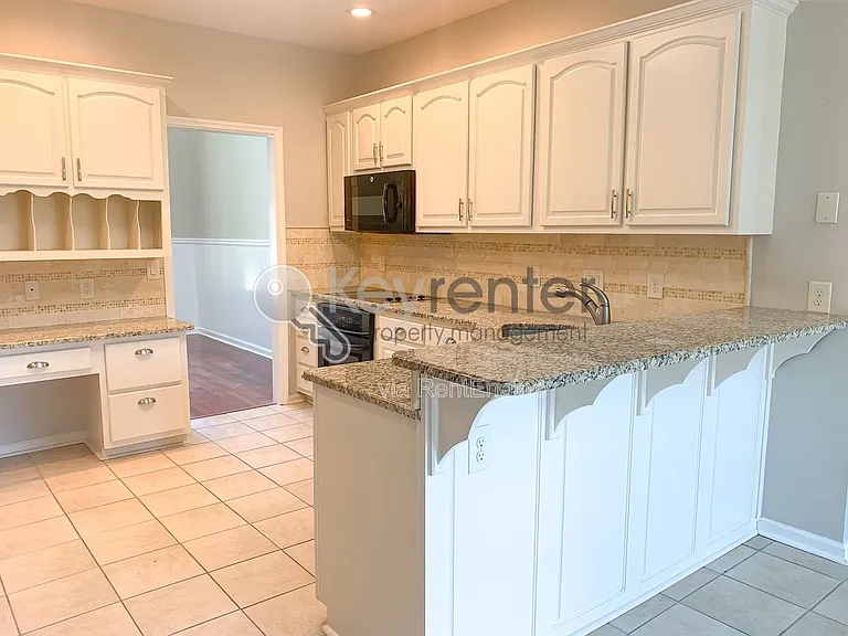 7716 Royal Harbour Cir — Photo 13