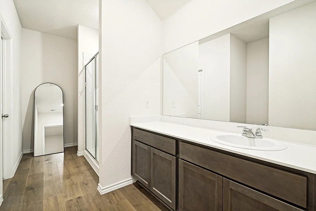 3 bed, 1518 sqft, $2,200 — Photo 3