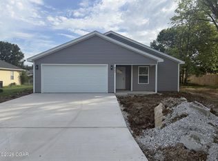922 Caitlan Dr, Oronogo, MO 64855