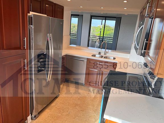 5th image of 8740 NW 40th St APT 501