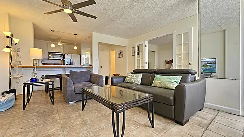 1720 Ala Moana Blvd #606B Photo 1