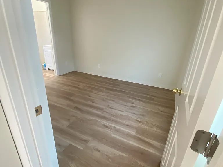 1476 Santa Clara Ave #B — Photo 10