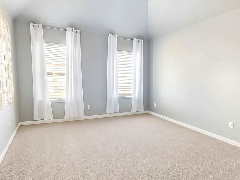 Jillian Ct — Photo 10
