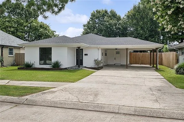 3 bed, 2.0 bath, 1754 sqft, $3,600 — Photo 1