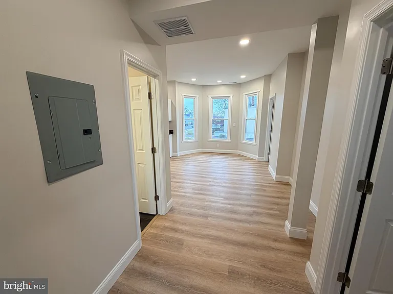 3 E Overlea Ave #3 — Photo 15