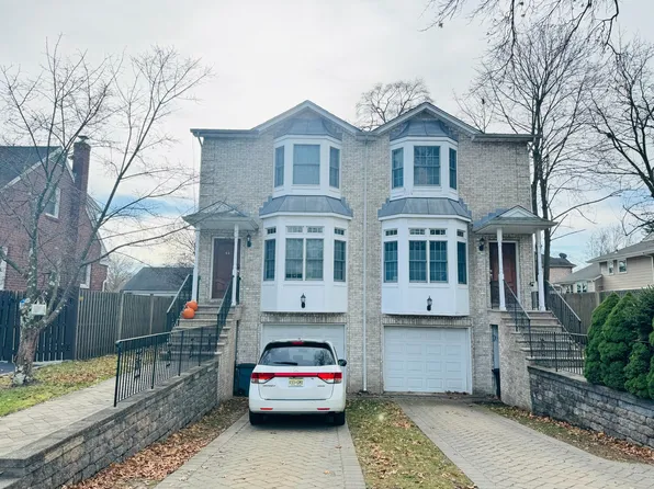 44 Columbus Dr, Tenafly, NJ 07670