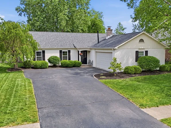 624 Colbarn Dr, Fishers, IN 46038