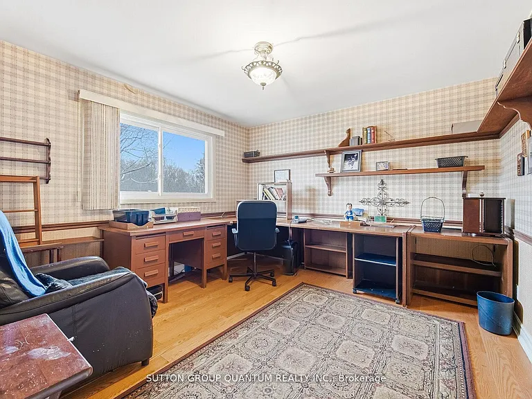 1511 Ifield Rd — Photo 30