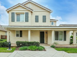 382 Carriage Ln, Oakdale, CA