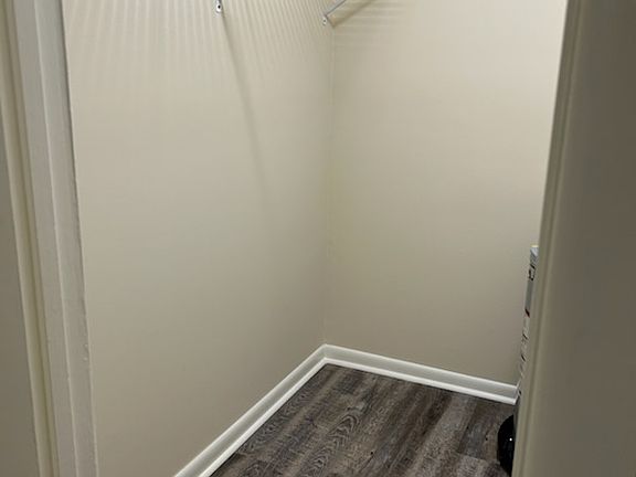 Walk in closet