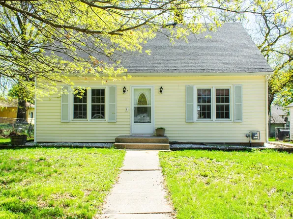 612 Maurer St, Wilton, IA 52778