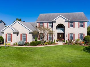 50628 Lakeside Dr, Granger, IN