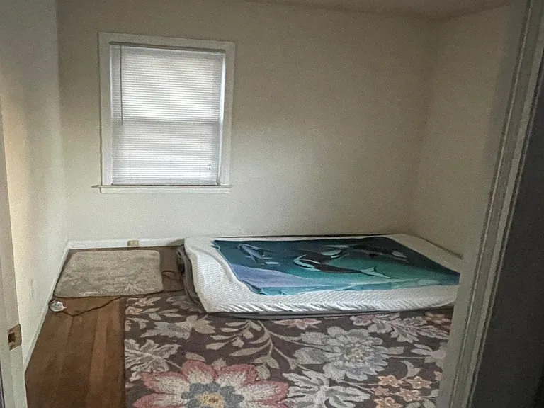 3379 Crooks Rd — Photo 9