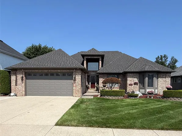 15979 Clinton Ave, Macomb, MI 48042