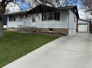 1009 7th Ave, Laurel, MT 59044
