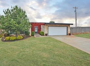 10813 Admiral Dr, Oklahoma City, OK 73162