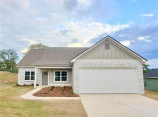 3106 Newsome Rd, Phenix City, AL 36867