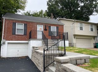 909 Cornell Ave, Saint Louis, MO 63119