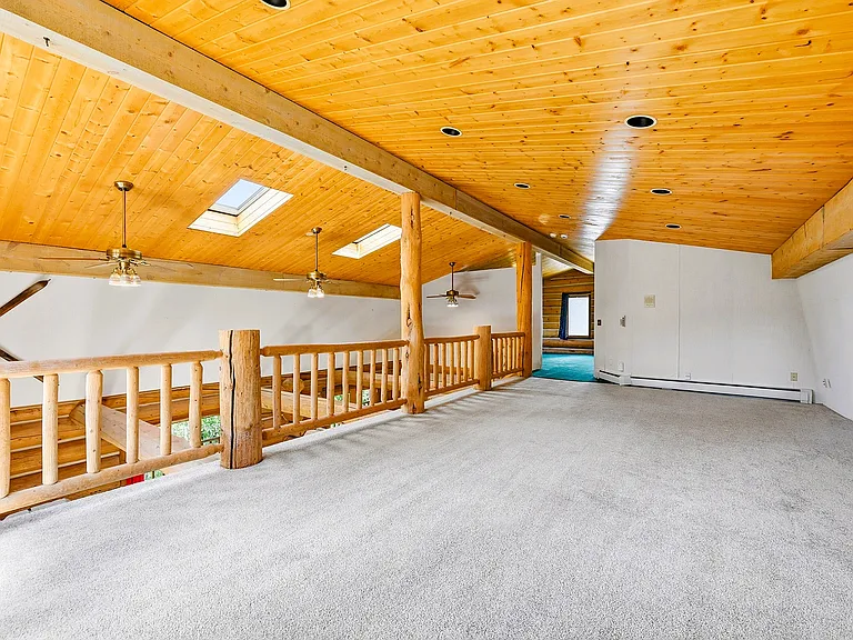 652 Bear Mountain Rd — Photo 11