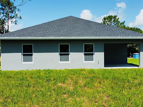 5th image of 3886 NW 35th Avenue
