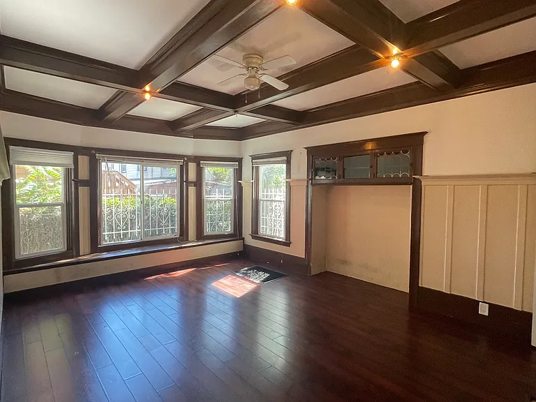 3419 Martin Luther King Jr Way — Photo 27